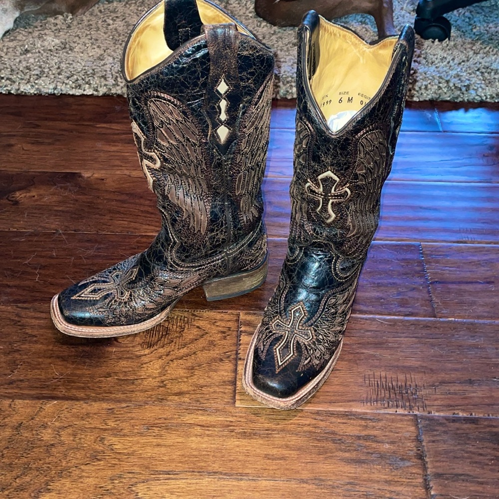 Corral Cowgirl boots